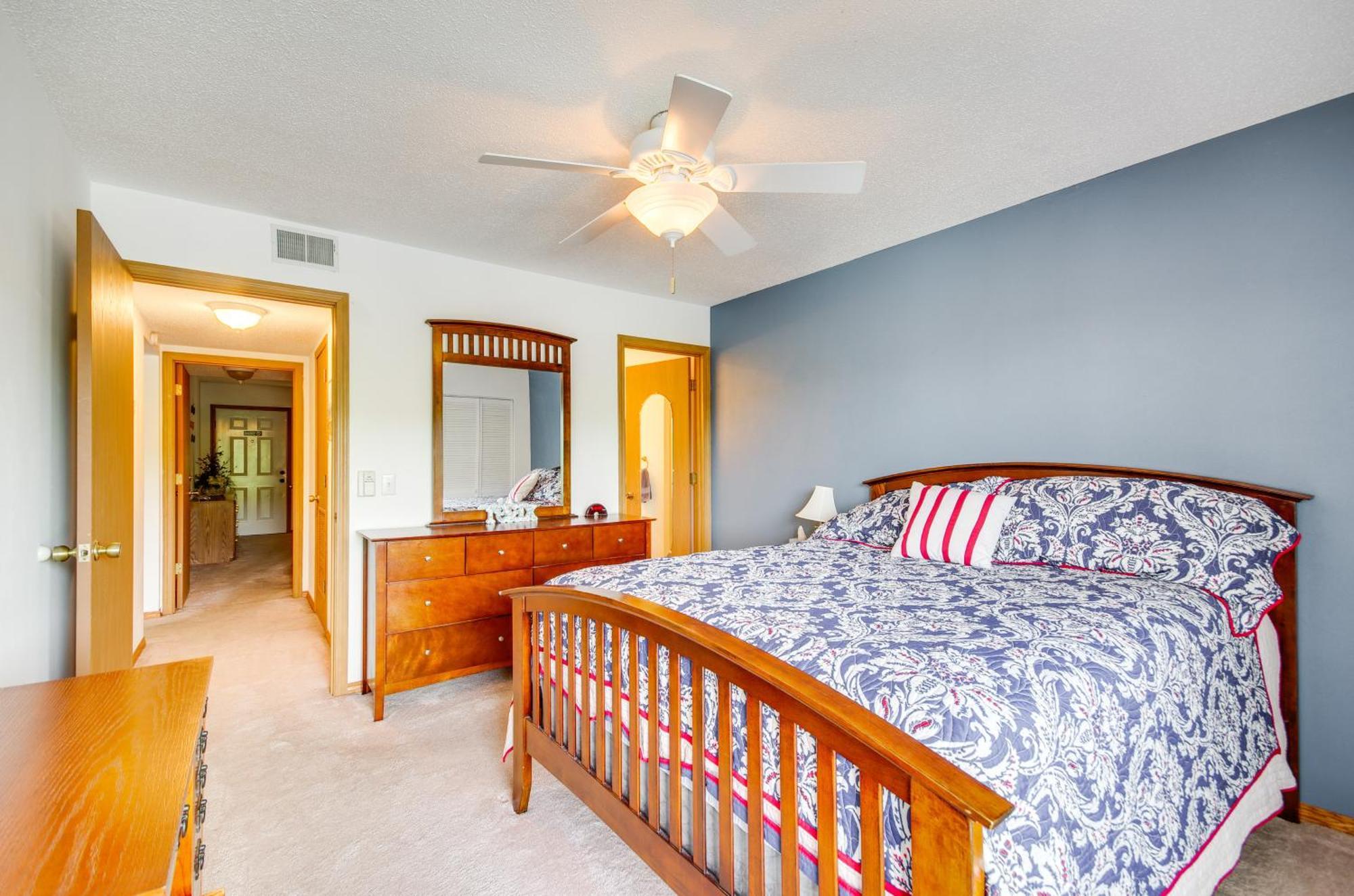 Cozy Lake Ozark Condo Rental With Grill, Pool Access Esterno foto