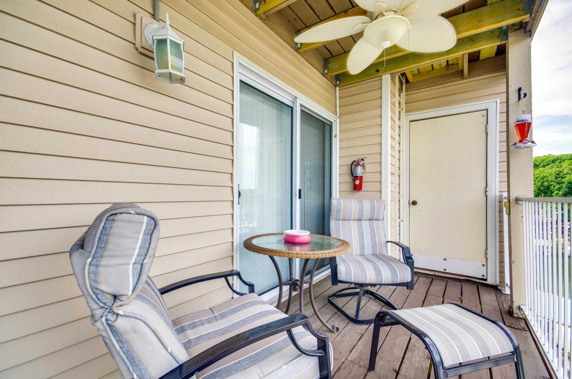 Cozy Lake Ozark Condo Rental With Grill, Pool Access Esterno foto