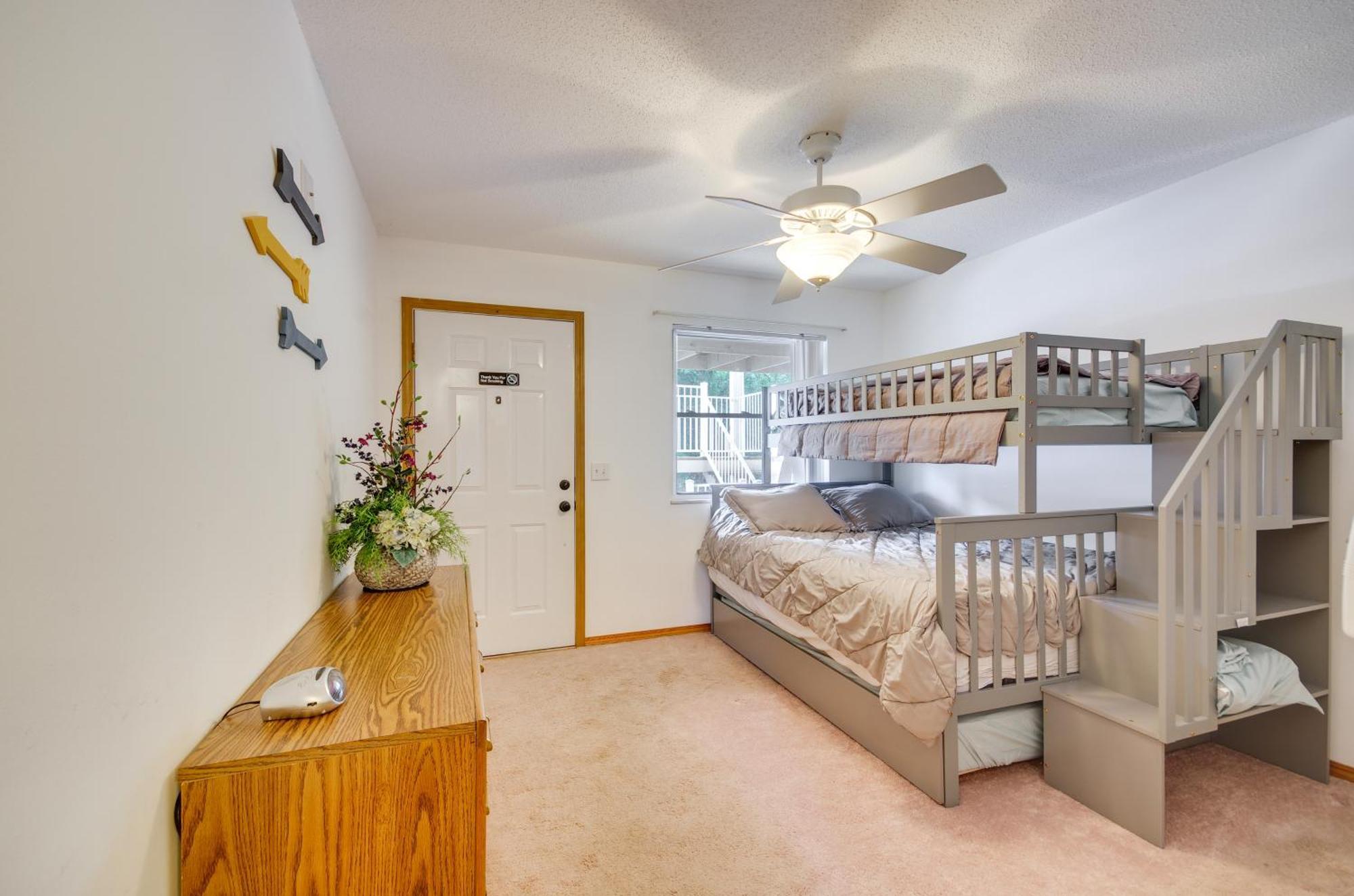 Cozy Lake Ozark Condo Rental With Grill, Pool Access Esterno foto