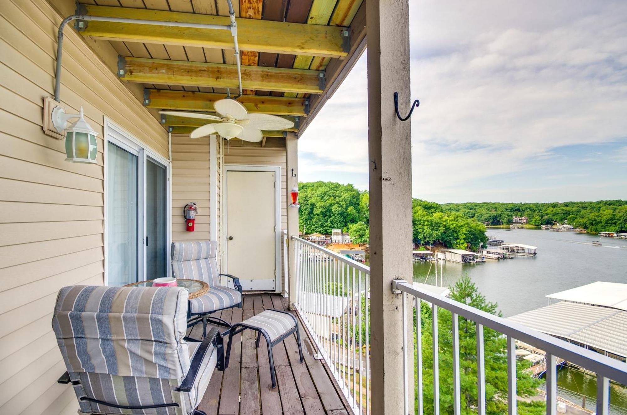 Cozy Lake Ozark Condo Rental With Grill, Pool Access Esterno foto