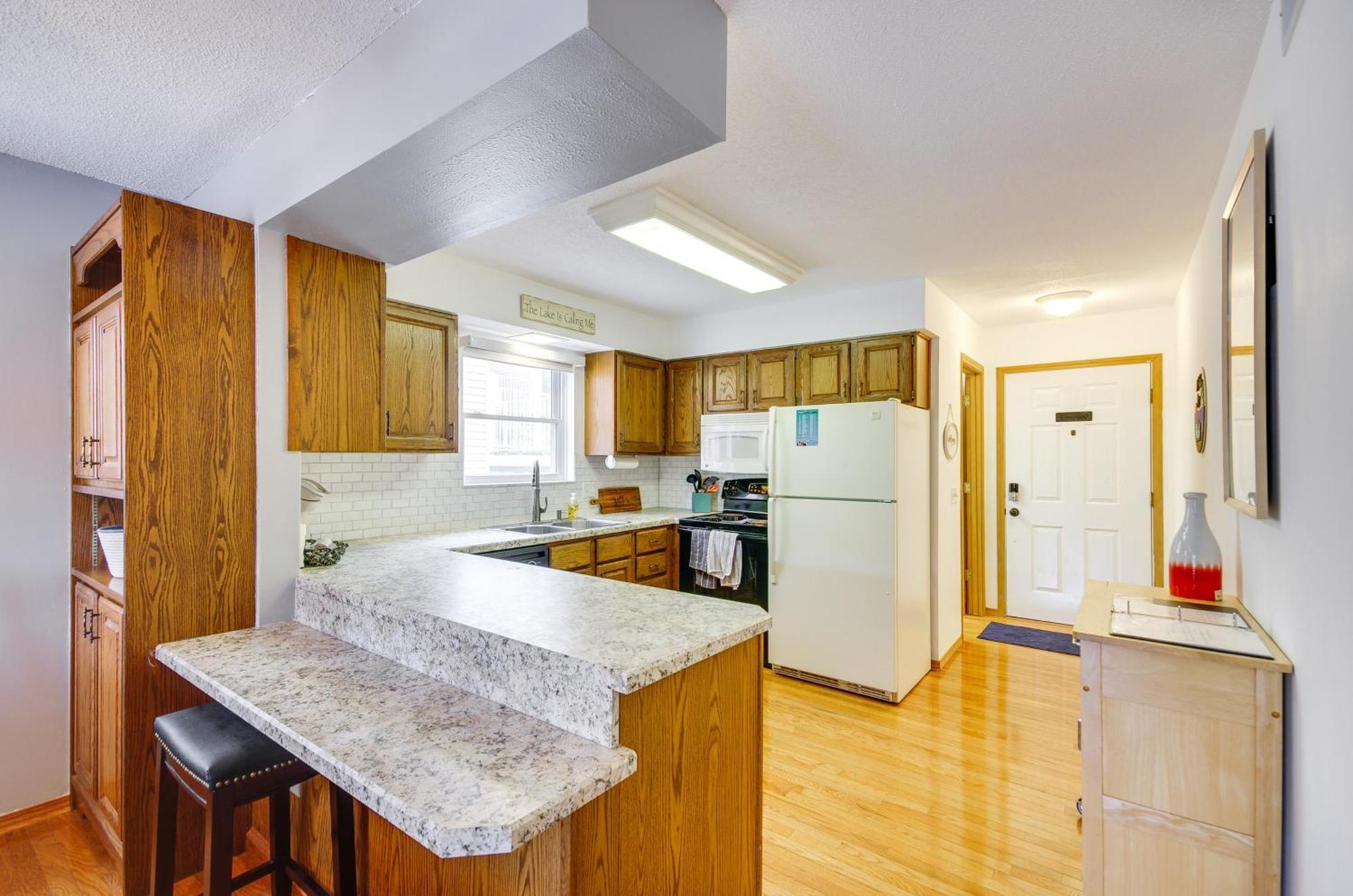 Cozy Lake Ozark Condo Rental With Grill, Pool Access Esterno foto
